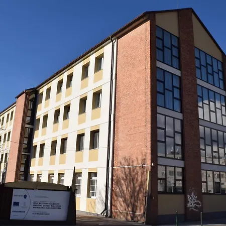 Hostal Marothi Kollegium *