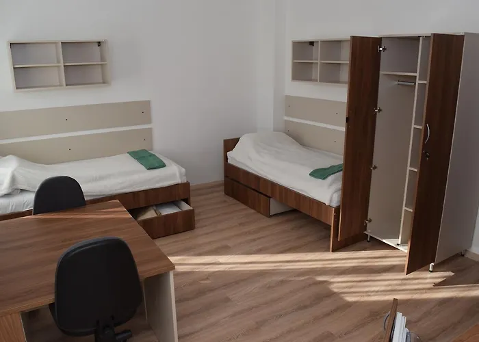 Marothi Kollegium Hostel *