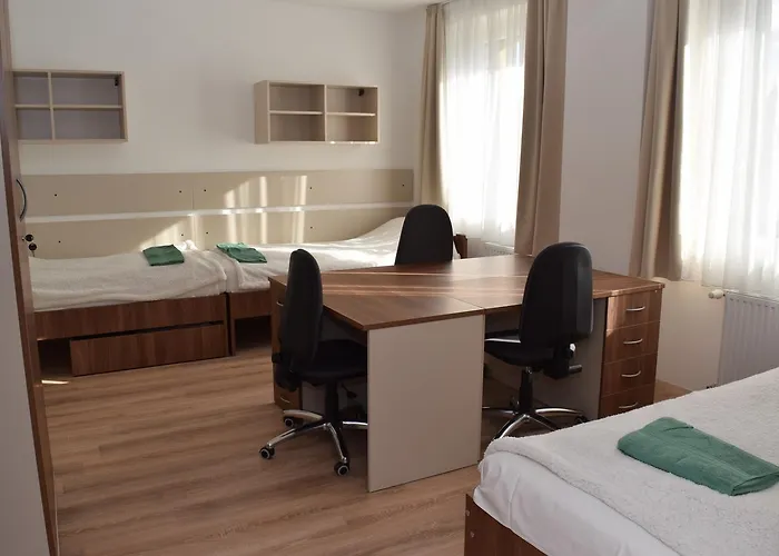 Marothi Kollegium Hostel Debrecen
